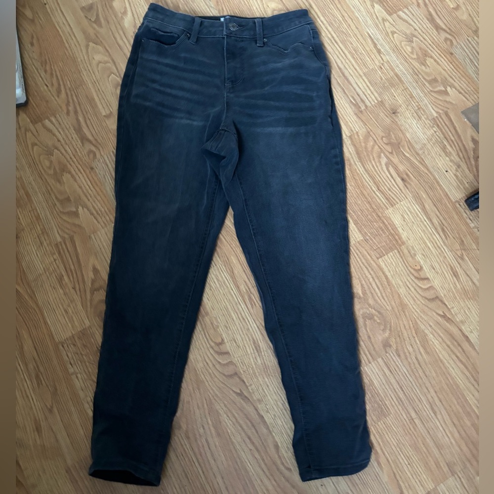Size Two women’s black skinny jeans